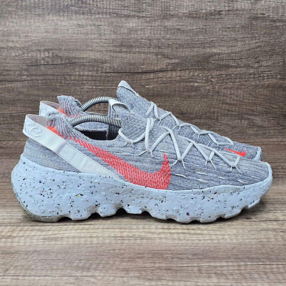 Nike Space Hippie 04 This Is Trash Women's Sz 13 Men's Sz 11.5 Gray Cimson Shoes